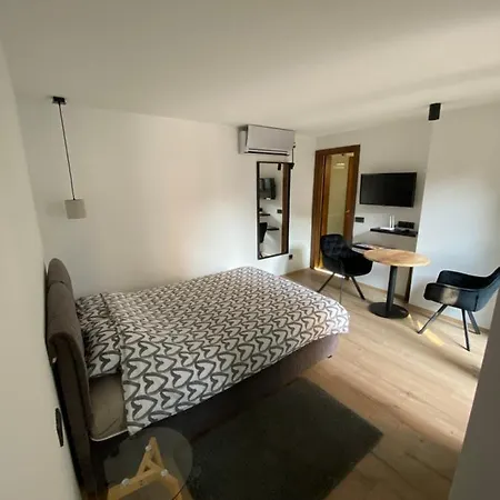 Apartmán Nevena 3 *